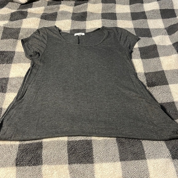 Socialite Dresses & Skirts - Socialite Heather Gray Knee Length Dress